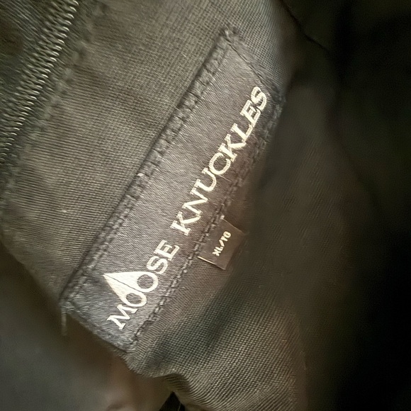 Men's Moose Knuckles winter jacket - Picture 4 of 4